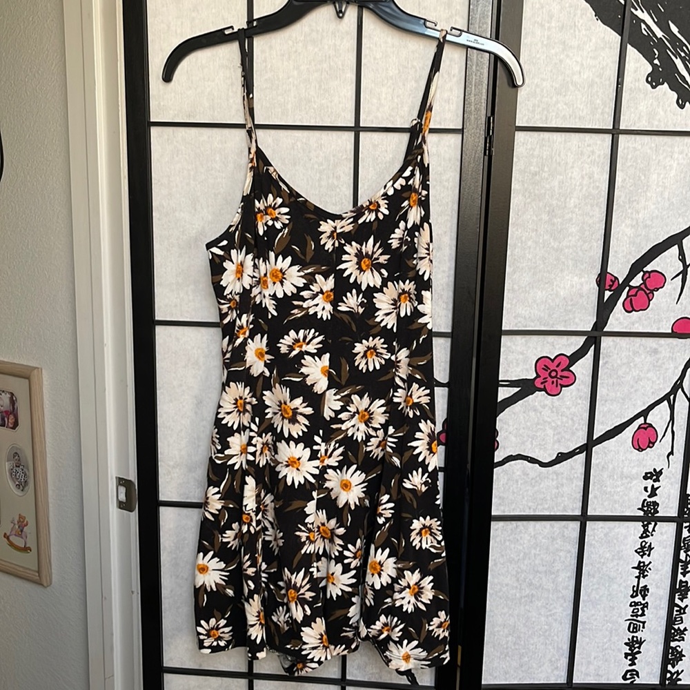 Urban Outfitters Sunflower Romper Size M
